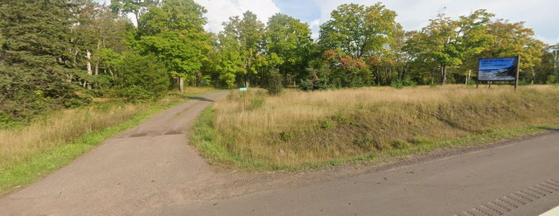 Skyway Court Bar - 2024 Street View (newer photo)